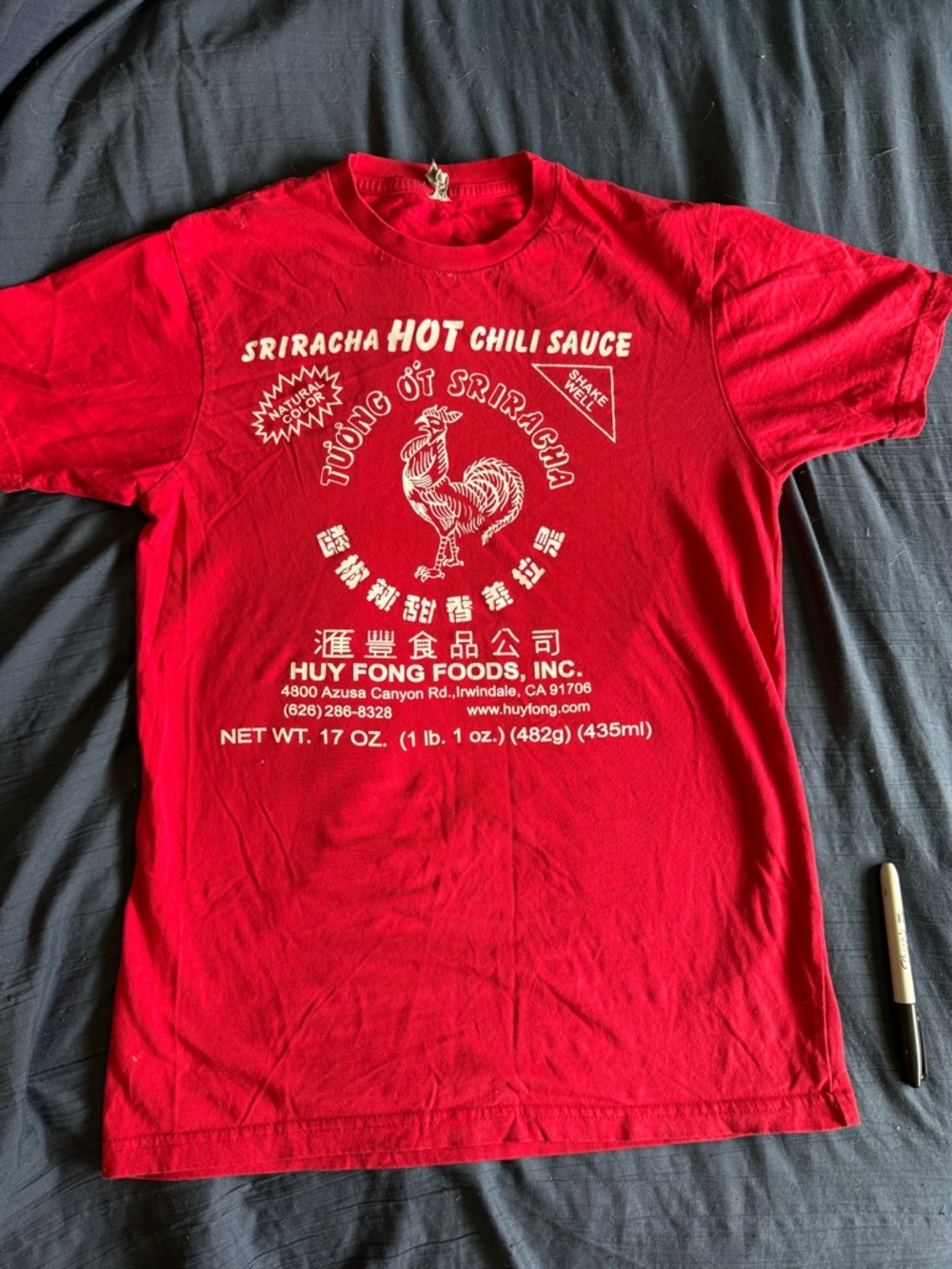 Sriracha Hot Chili Sauce Graphic Tee - Red
